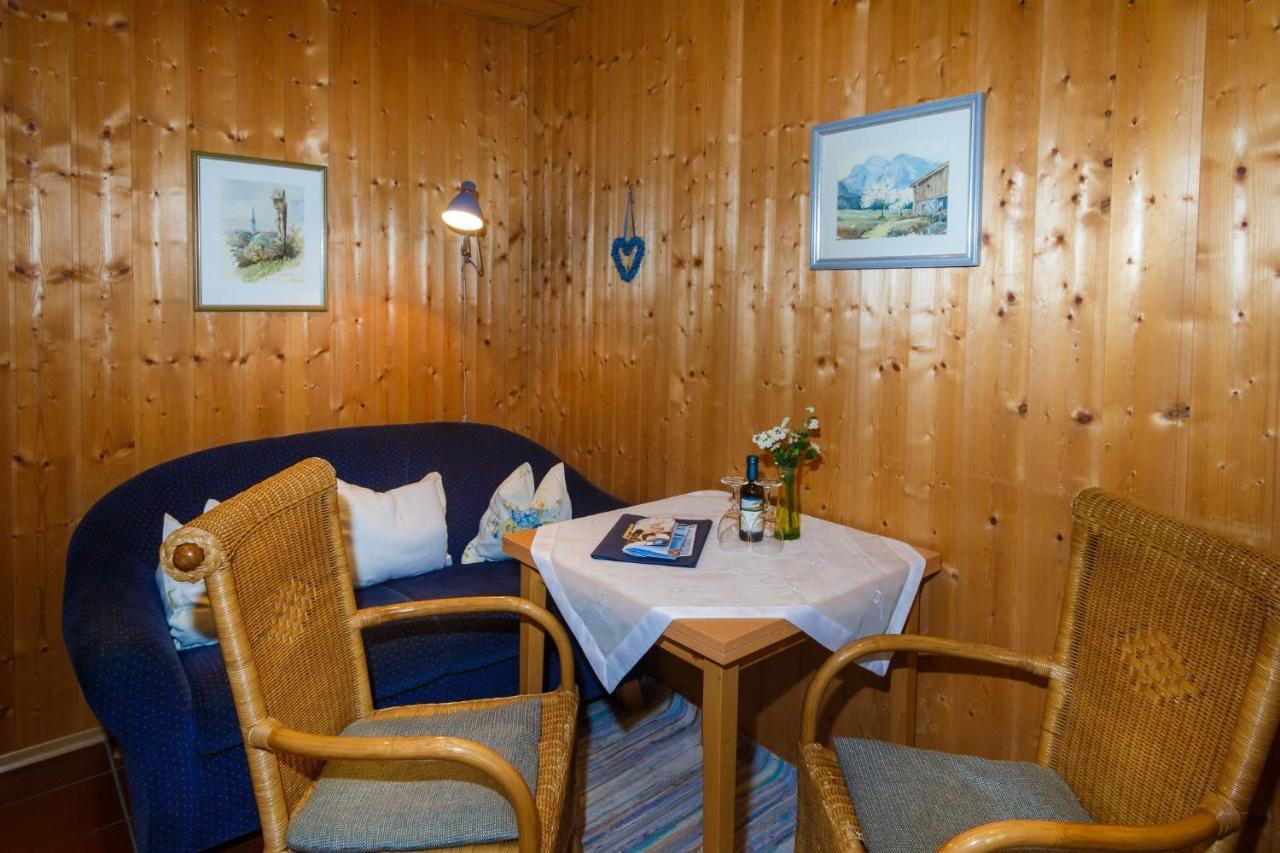 Cafe Chiemgau Und Gaestehaus 鲁波尔丁 外观 照片