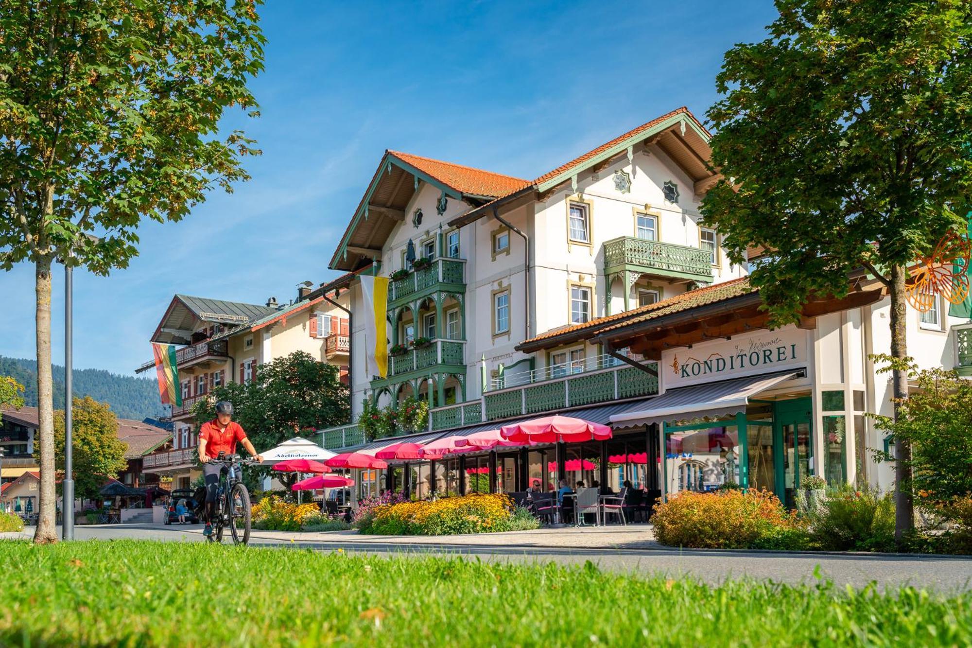 Cafe Chiemgau Und Gaestehaus 鲁波尔丁 外观 照片